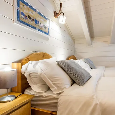 Hellochalet - Piccolo Giglio Valtournenche