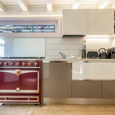 Hellochalet - Piccolo Giglio Alpesi faház *